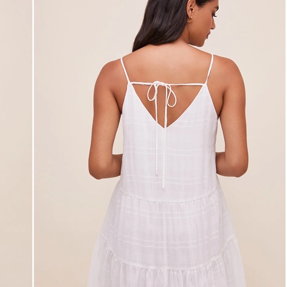 ASTR the label LIZBETH MAXI DRESS Size S ( fits oversized) like new condition - Picture 6 of 13